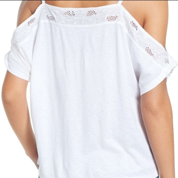 Lucky Brand Cold Shoulder Top Cut Outs & Embroidery Embellished Sz Med White NWT - Picture 2 of 6